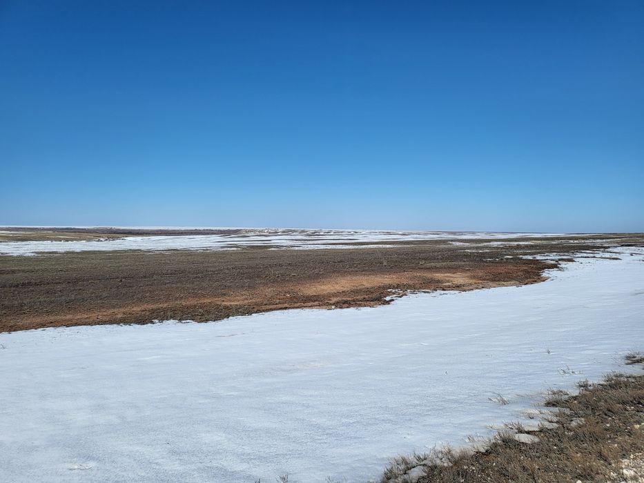 Продам участок вдоль дороги