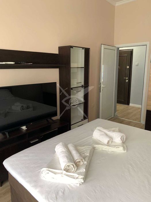 Дава се под наем Тристаен апартамент в Пловдив, Център - 105 кв.м за 747.66 € - Снимка #6