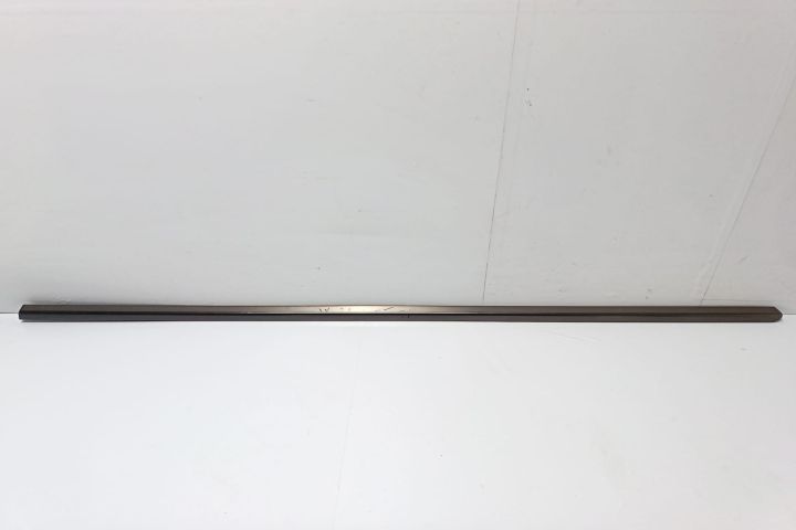 Bandou superior usa dreapta fata Mercedes-Benz E-Class W210/S210 (fac