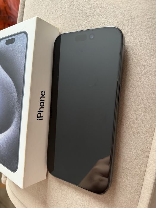 Iphone 15 pro 256 84% blue tutanium