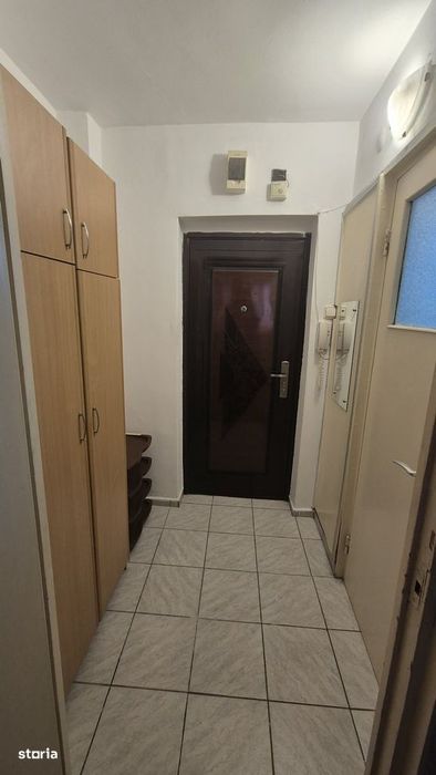 Lucretiu Patrascanu inchiriere garsoniera 5 min metrou Costin Georgian — fotografia 2
