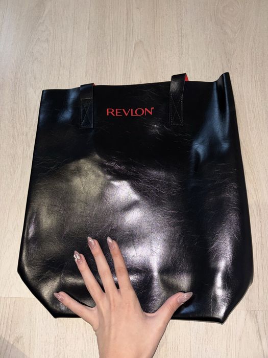 Дамска чанта REVLON