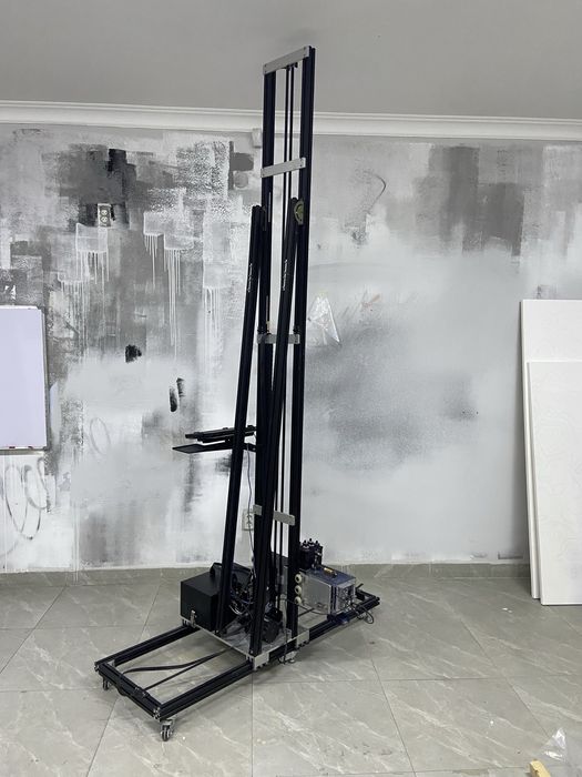 Настенный принер