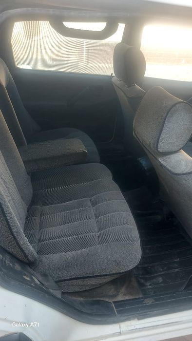 Машина пассат 1989г