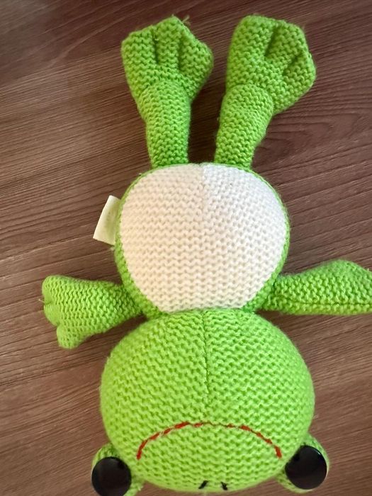 Игрушка в виде лягушки