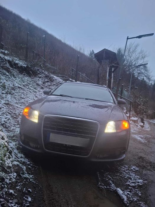 Предна броня Audi A4 B7 S-line с отвори за пръскалки