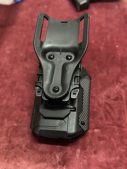 Кобур за глок 17 с фенер