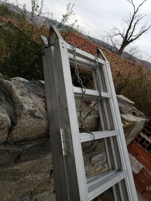 Алуминиева Тройна Рампа