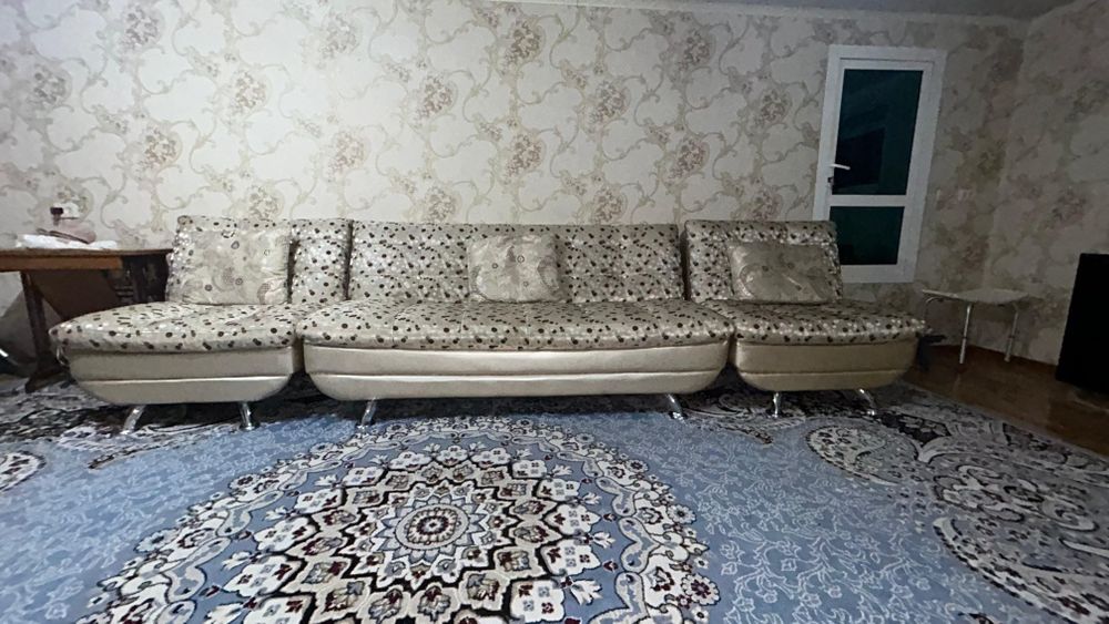 Продам раскладной диван