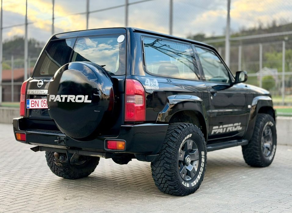 Nissan Patrol GU4  Autoutilitar