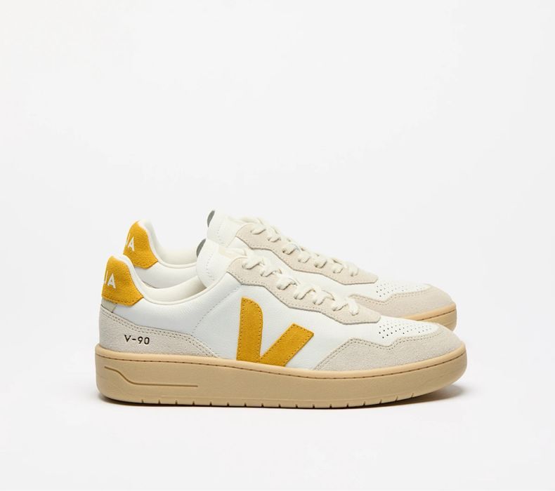 Кеды от бренда VEJA