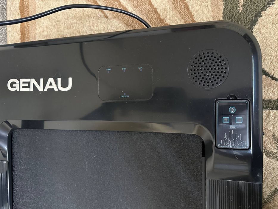 Беговая дорожка Genau