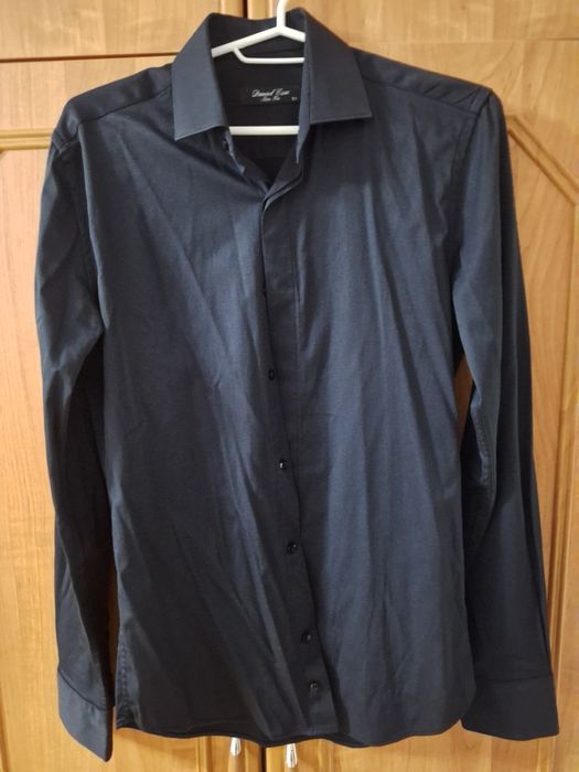 Camasi diverse culori marimea XS/S