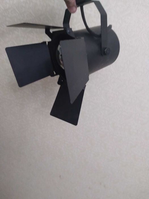 Светильники - прожекторы