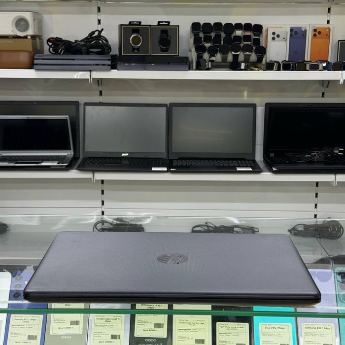 Ноутбук HP / Celeron N3060 / ozu 4gb