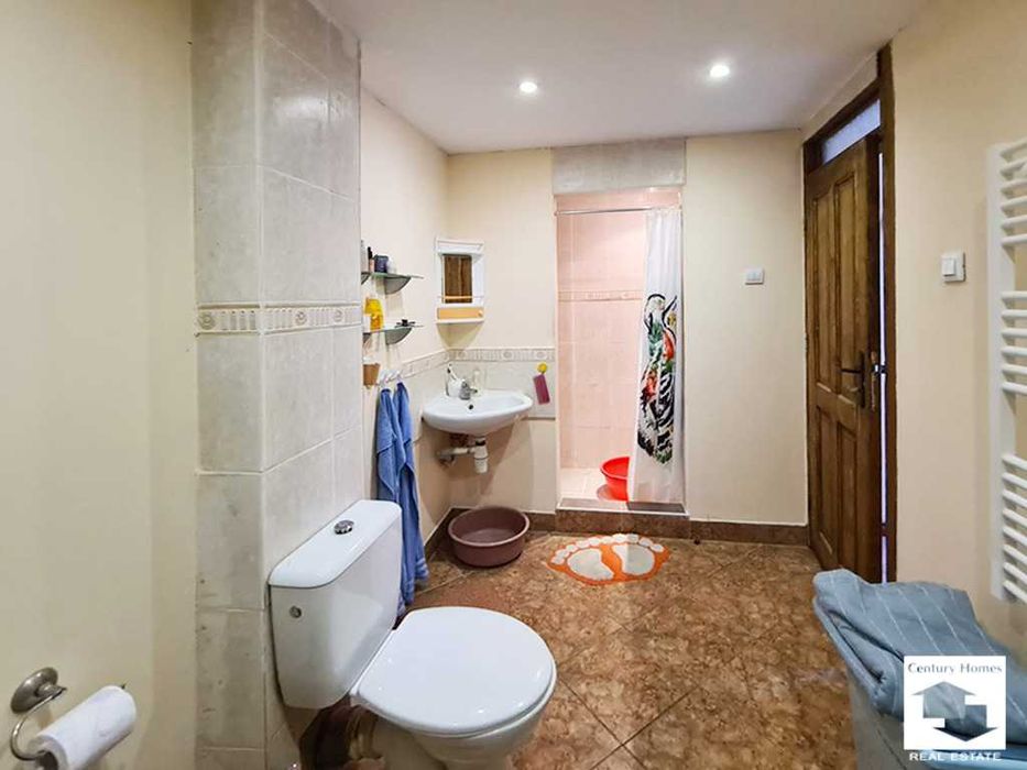 Продава се Къща в Велико Търново, Център - 140 кв.м за 525 €/кв.м - Снимка #10