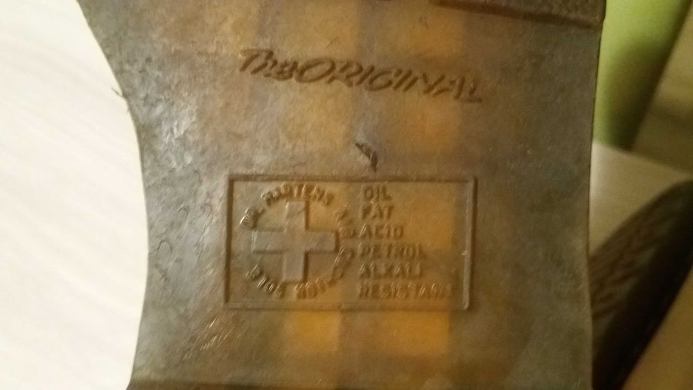 Dr. Martens bocanci dama albi (ghete)