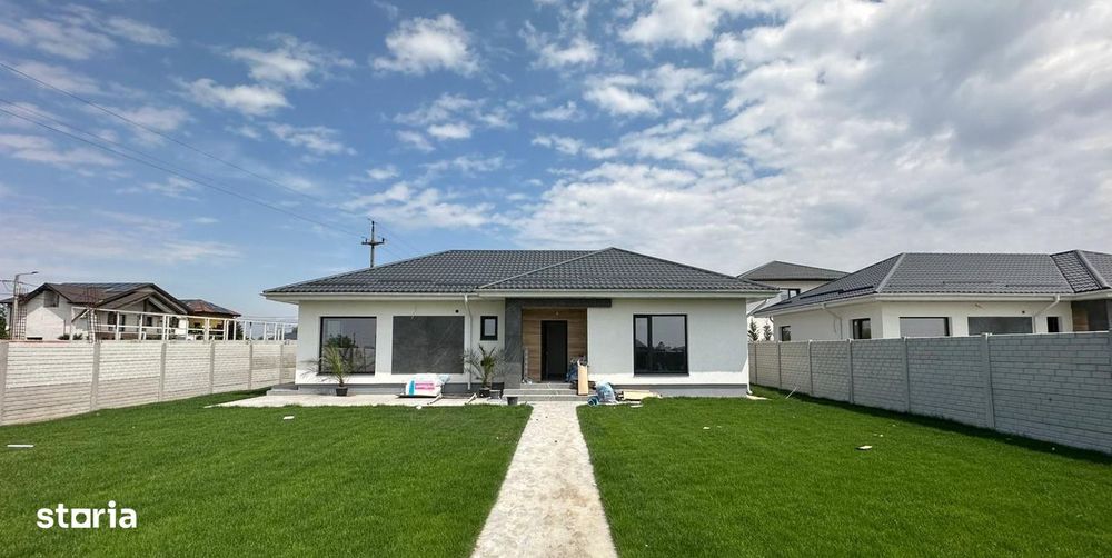 Casa 4 camere: pompa caldura / panouri fotovoltaice / tripan - Teghes