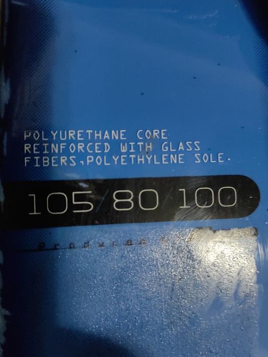 Лыжи Sky Bladeв отличном состоянии для взрослых.