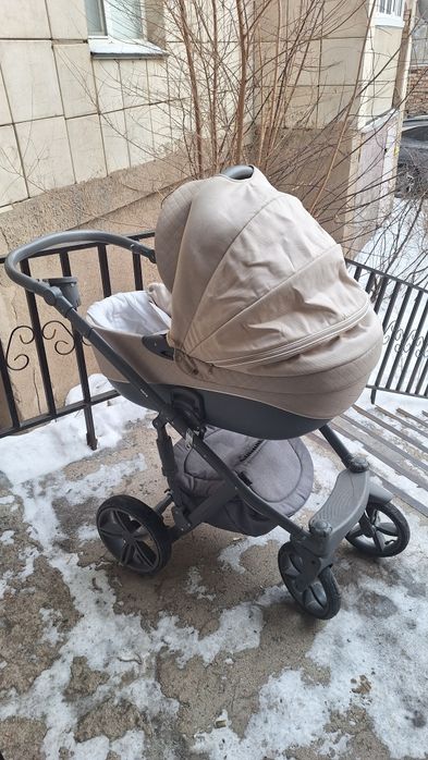 Продам коляску детскую