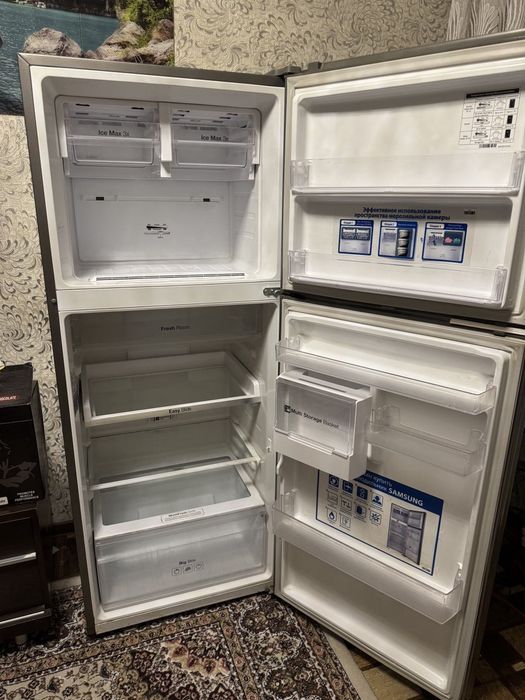 Холодильник рабочий