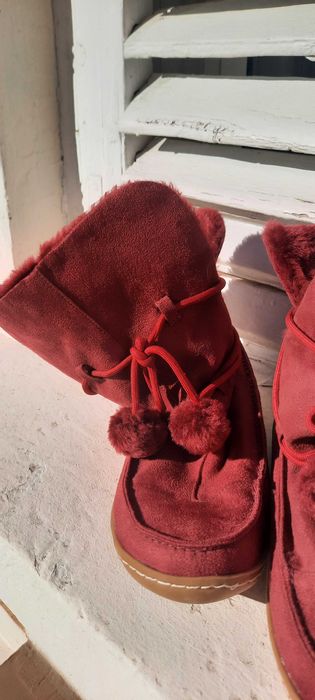 Велурени червени ботушки с топла подплата НОВИ