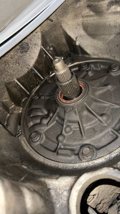 Продам коробку автомат на тойоту виндом 2,5