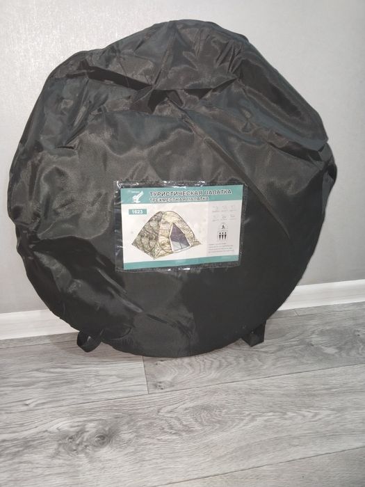 Палатка для кемпинга и рыбалки