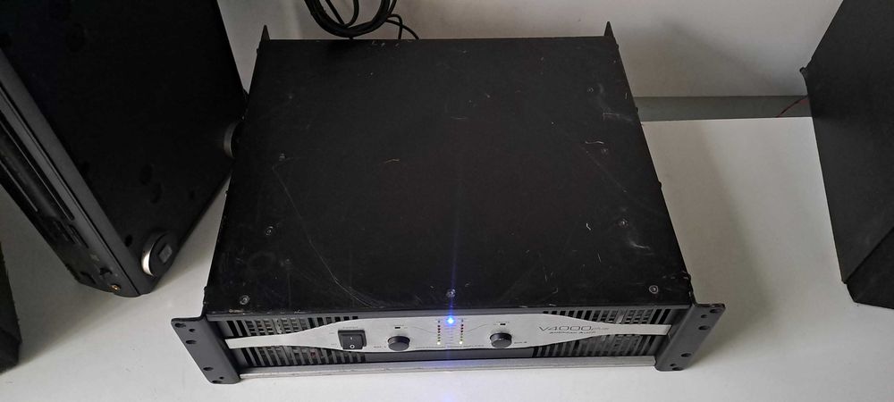 American Audio V 4000 Plus amplificator statie putere 2500W