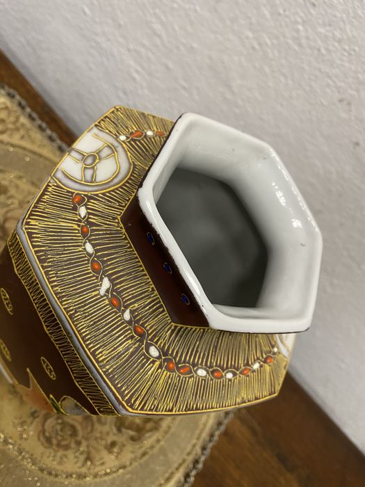 Японска ваза от порцелан сацума