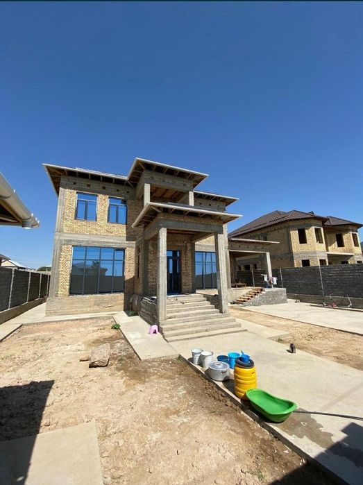 Үй сатылады (Дом продается)