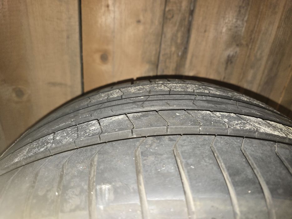 Set cauciucuri 20zoll in doua marimi pentru Bmw x5, x6