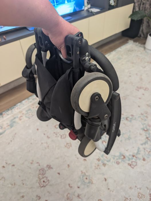 Продам коляску для ребенка