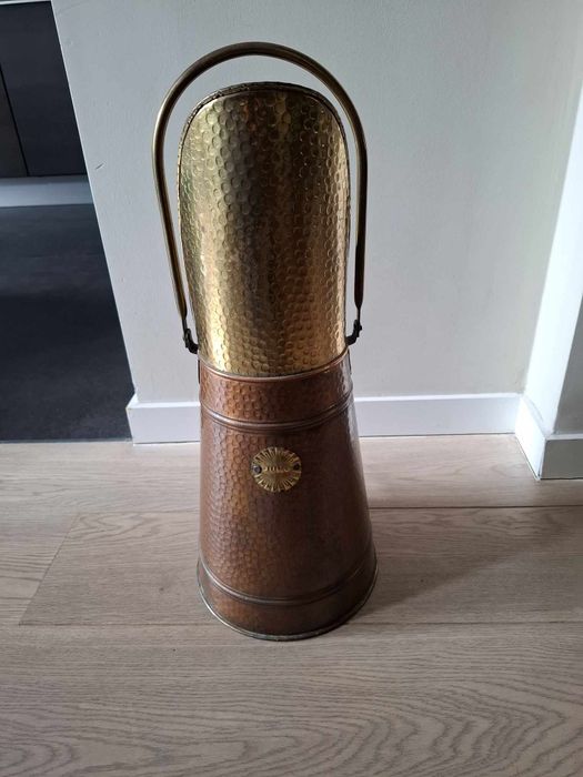 Меден съд за въглища