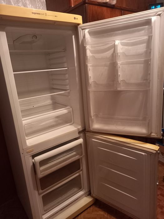 Холодильник б.у.