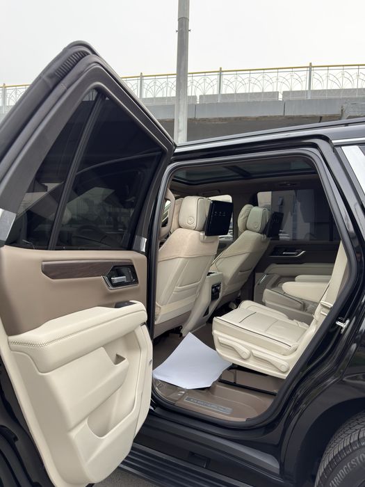 GMC Yukon Denali 2025