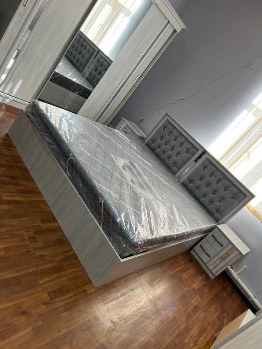 Spalniy Sora yotoqxona to'plamlari.