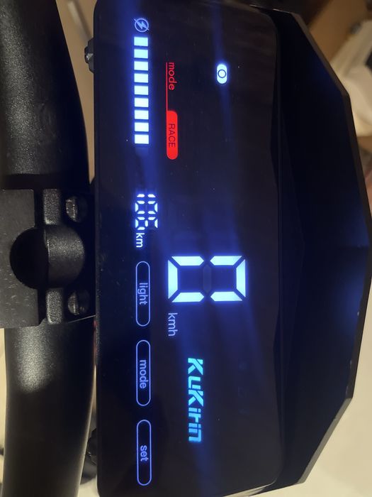Kukirn g2 aproape nou model 2025