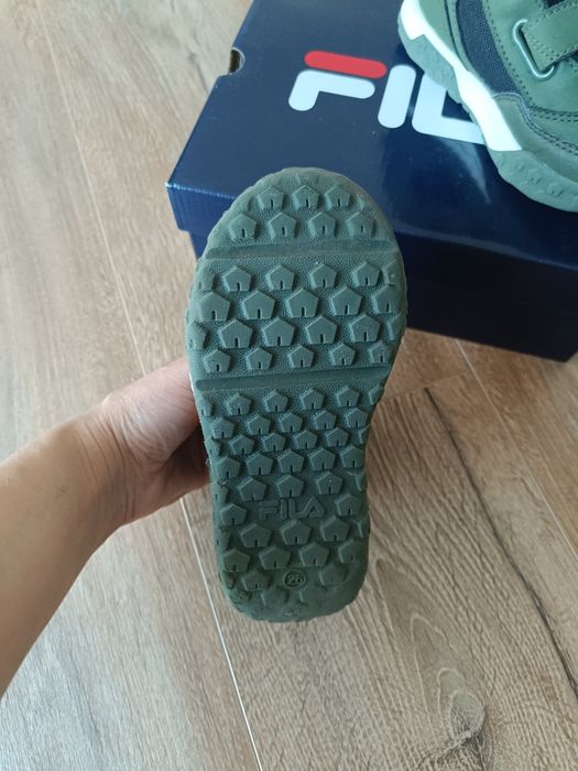 Детски зимни маратонки FILA