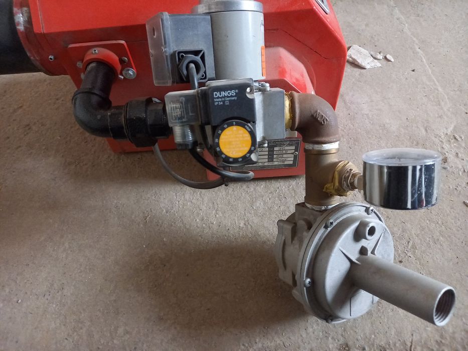 Продам производственную газовую горелку