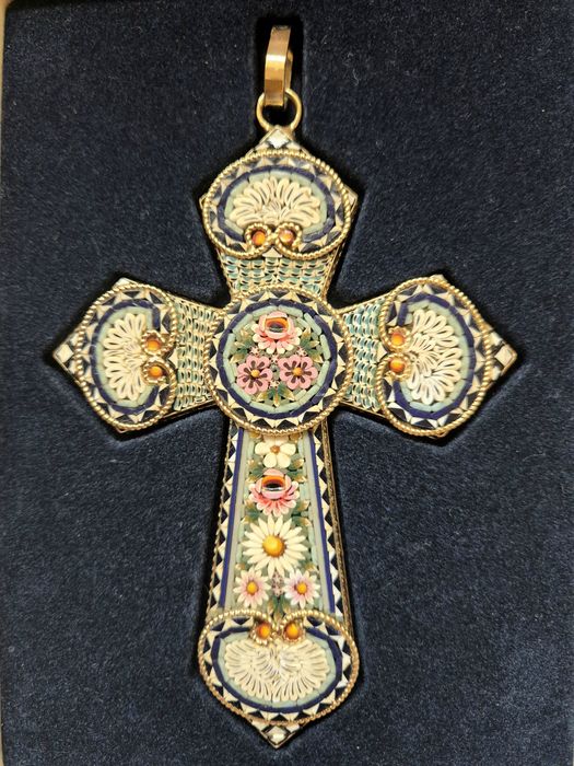 Италиански кръст от микромозайка – ръчна изработка, 15 см