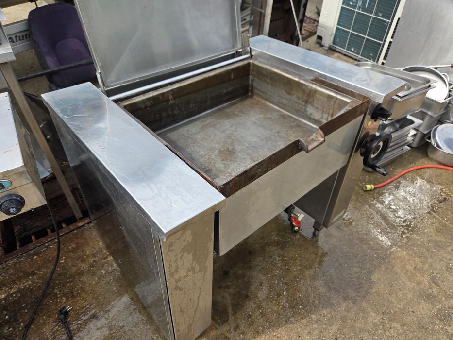Tigaie basculanta, Aragaz 4-6 ochiuri, de banc sau cu banc, inox