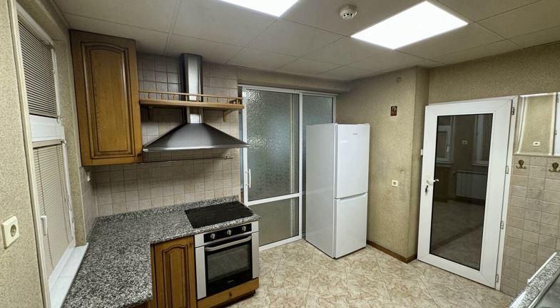 Дава се под наем Многостаен апартамент в Пловдив, Мараша - 130 кв.м за 800 € - Снимка #14