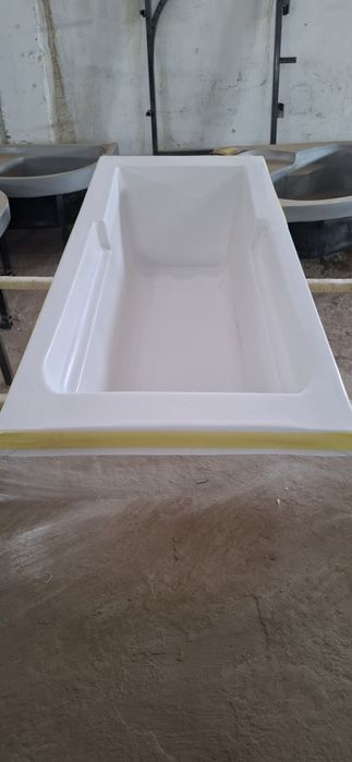 Листовые акриловые ванны в широком ассортименте. Оптом и в розницу.