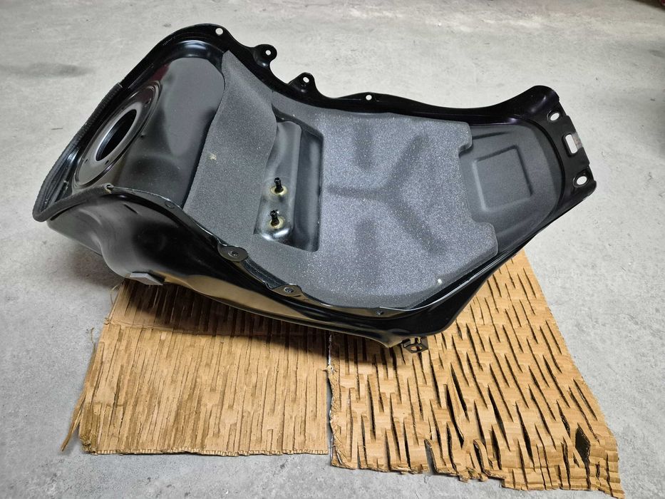 Резервоар за YAMAHA MT10 MT-10 2022, 2023, 2024