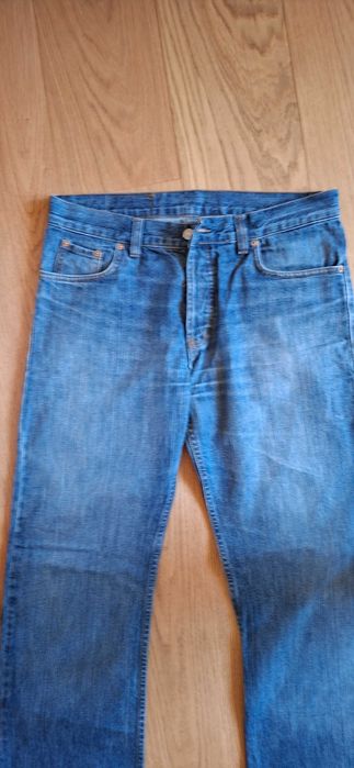 Blue jeans de barbati marca Levis, marimea 33 cu 32