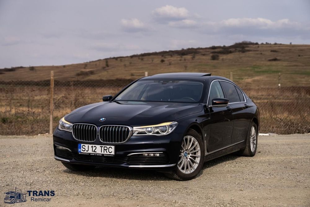 BMW Seria 7 BMW 740Le Long G12 Hybrid 326CP 2017 - Full Optic