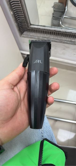 Vand JRL onyx foarte putin utilizat
