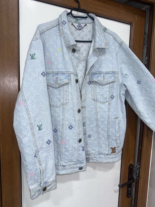 Louis  Vittone Over size de vanzare