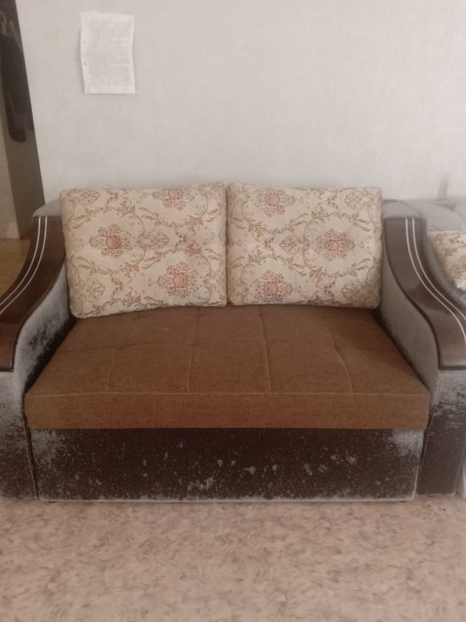 Отдам бесплатно диваны